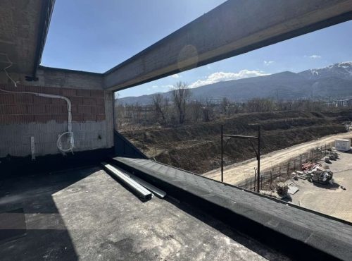 Четиристаен апартамент в кв. Малинова долина
